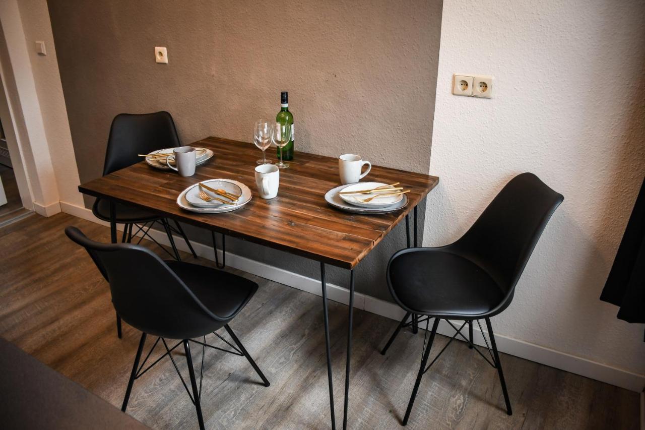 Moderne Ferienwohnung In Direkter Naehe Zur Uni, Netflix Gratis, Wlan, Waschmaschine, Geschirrspueler, Zentrum, Chemnitz Exterior foto
